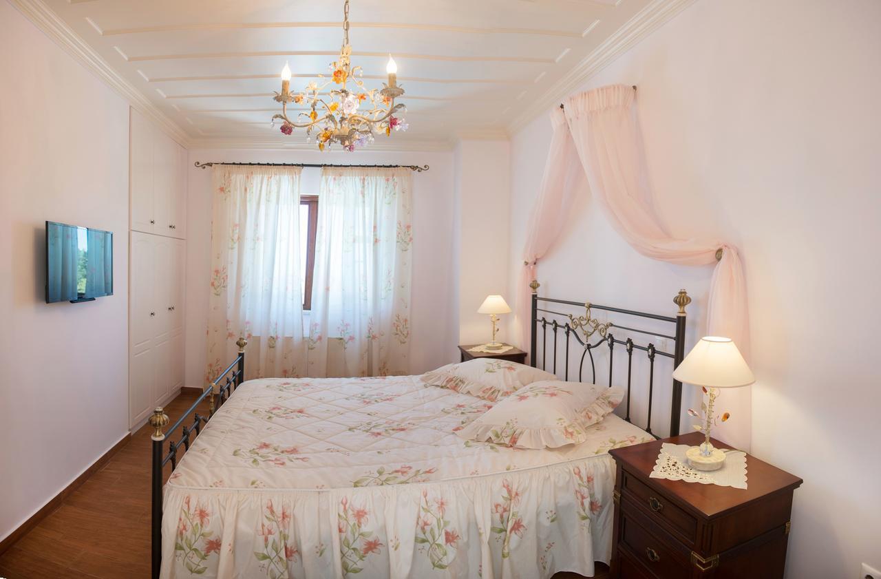 Florena Villas Spanokhorion ภายนอก รูปภาพ